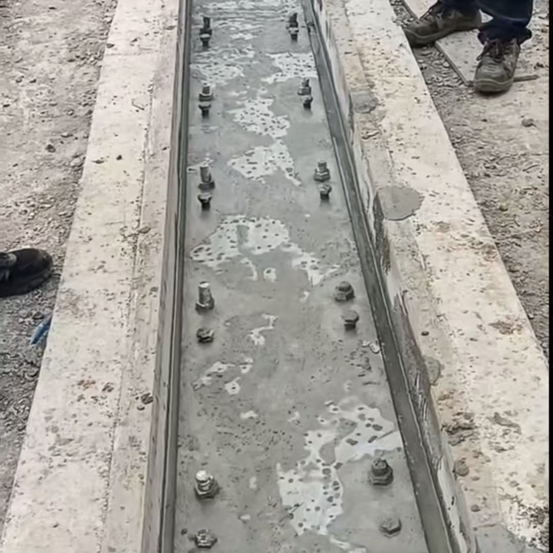平凉环氧树脂轨道胶泥是什么？用在哪里？